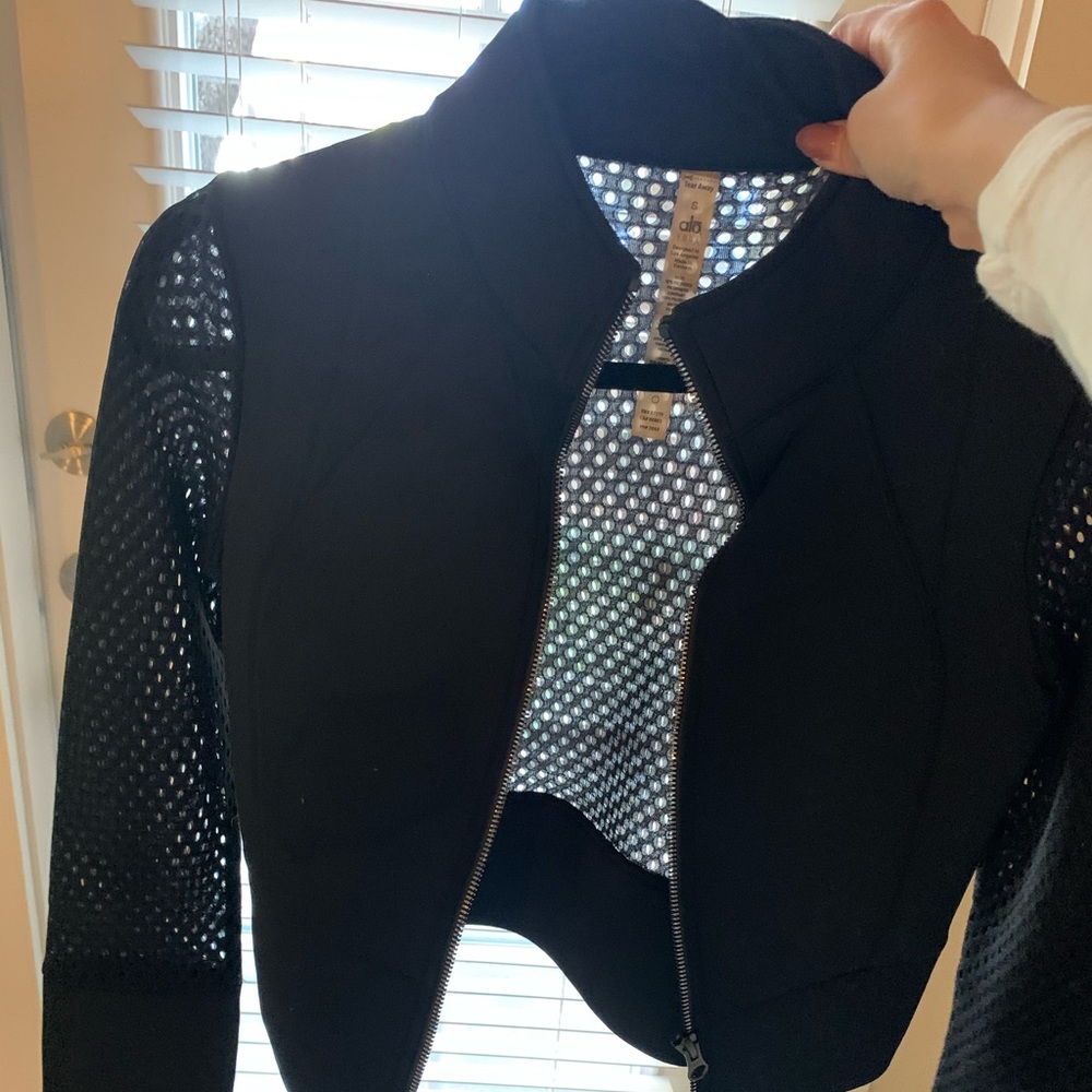 Perforated scuba jacket from alo